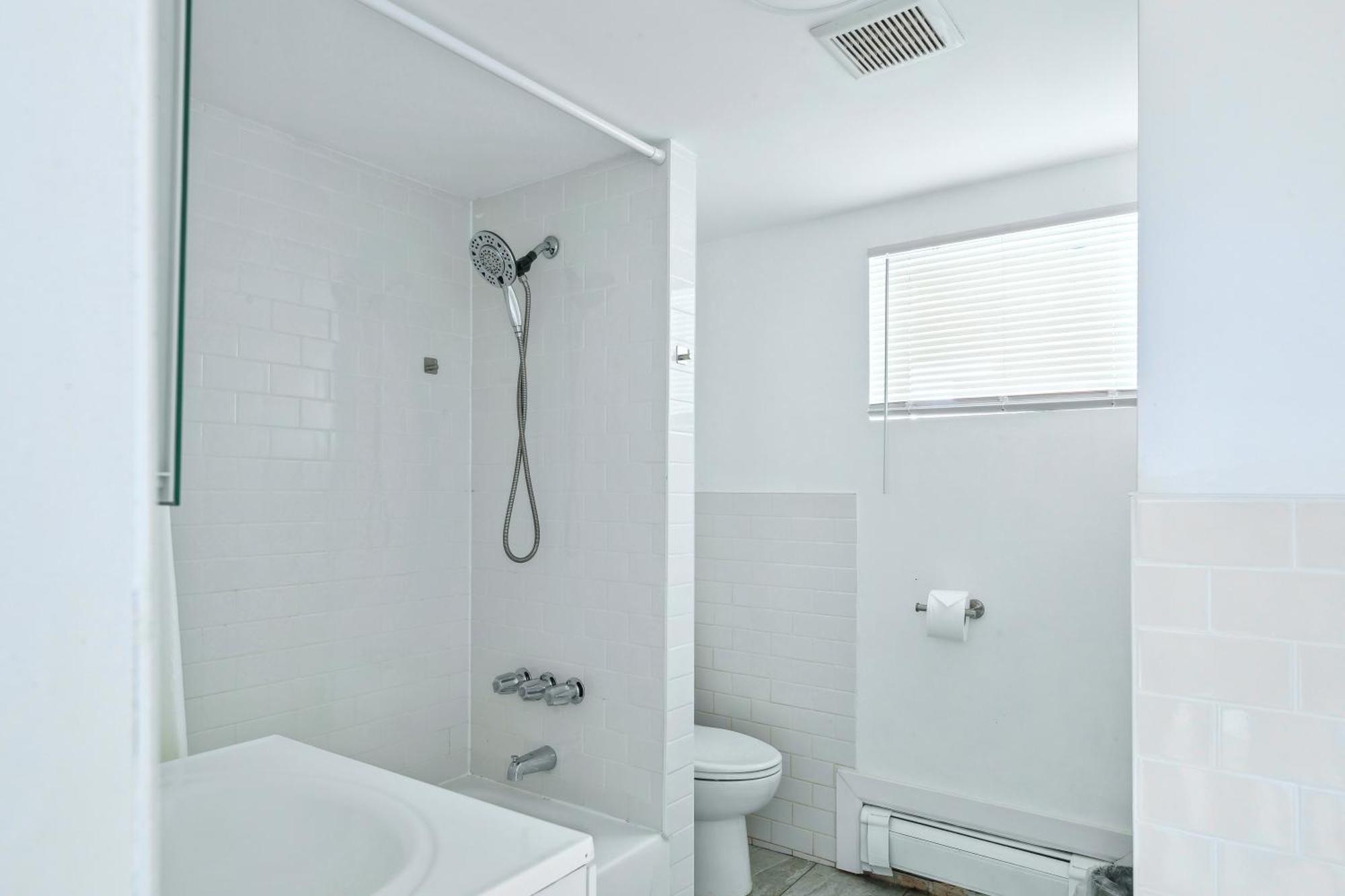 2 Bedroom Cozy Gem Manhattan Beach Нью-Йорк Экстерьер фото